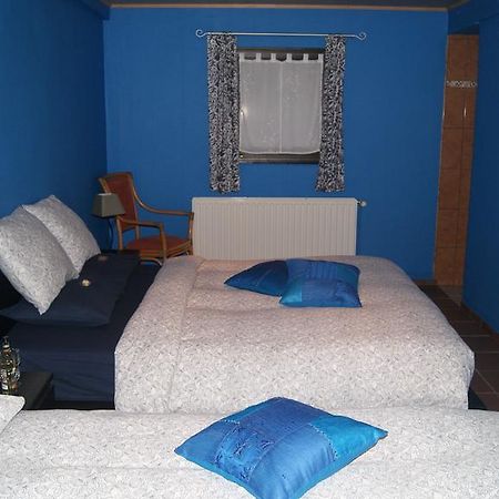 Fleurs-Sauvages Bed & Breakfast Hebronval Bilik gambar