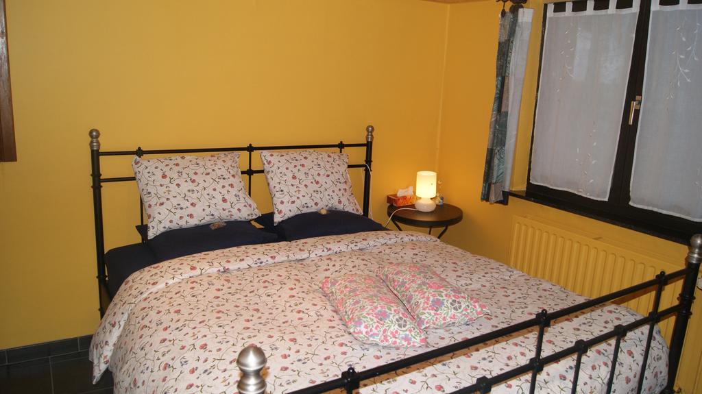 Fleurs-Sauvages Bed & Breakfast Hebronval Bilik gambar